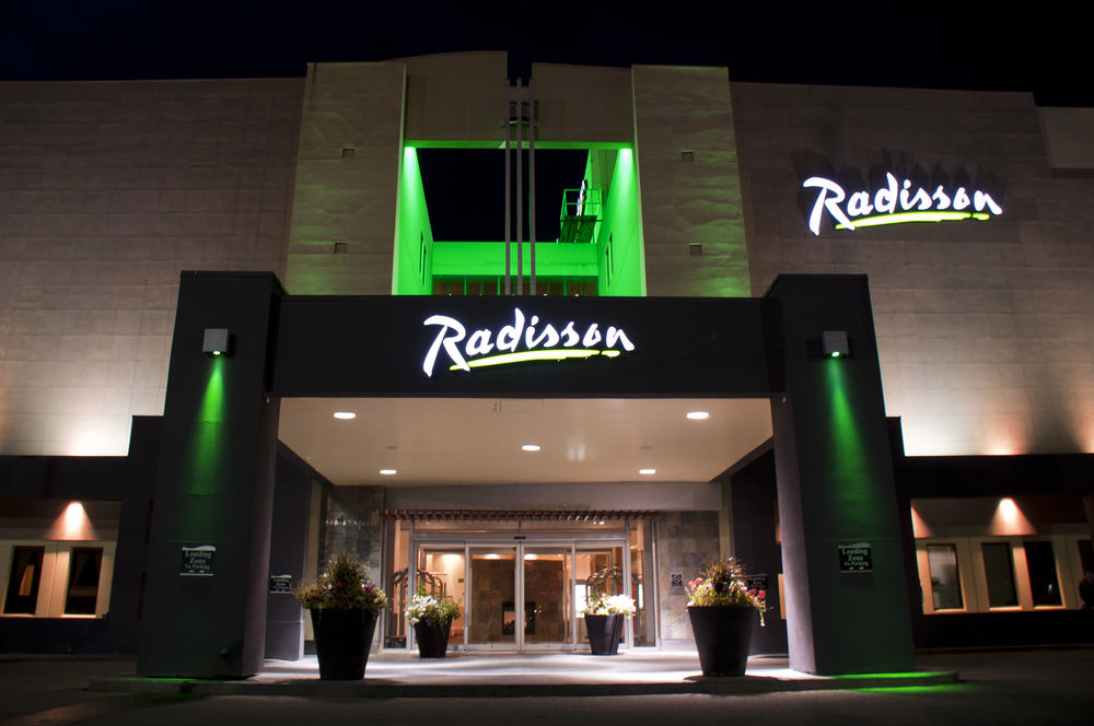 Radisson Hotel Red Deer image 1